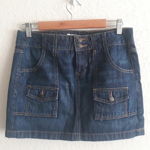 Y2K Old Navy Denim Utility Mini Skirt - Size 4 Regular - Picture 9 of 12